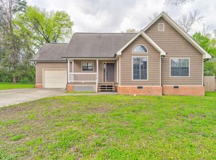 25 T J Ln, Rossville, GA 30741