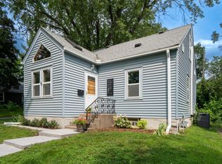 35 Wyoming St E, Saint Paul, MN 55107