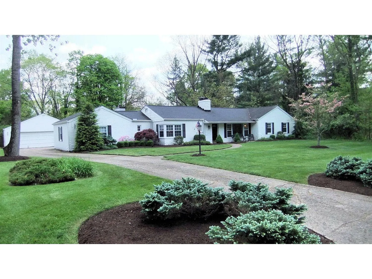 5348 Coulter Ln photo 1