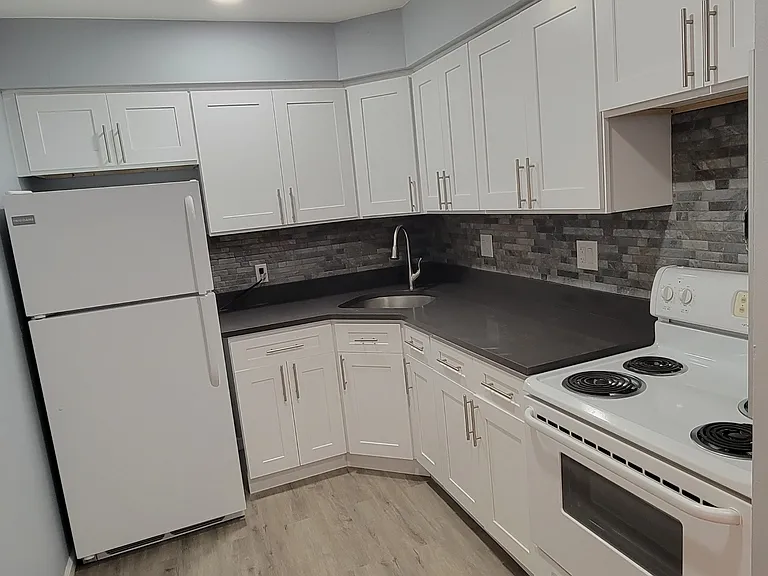 29-26 30th Ave #3REAR — Photo 2
