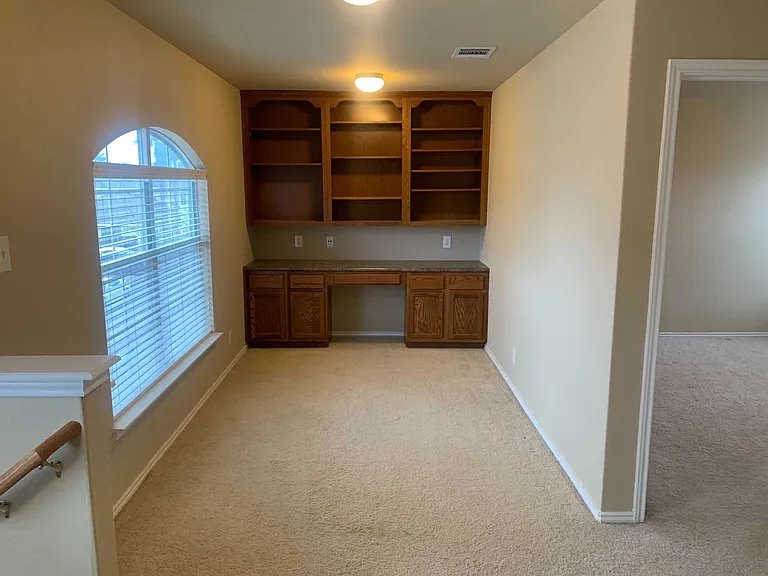 6735 Biscay Bay — Photo 16