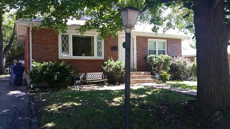 1st image of 120 N Castello St