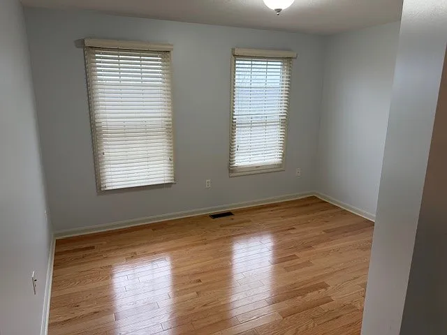 941 Montclair Dr — Photo 18