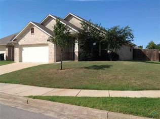 2576 Meadowland Ct, Tyler, TX 75707