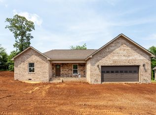 108 Lake Point Dr, Lincoln, AL 35096