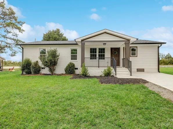 119 Lowery St, Chester, SC 29706