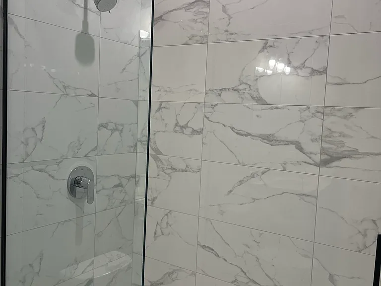1317 W Carmen Ave #3F — Photo 8
