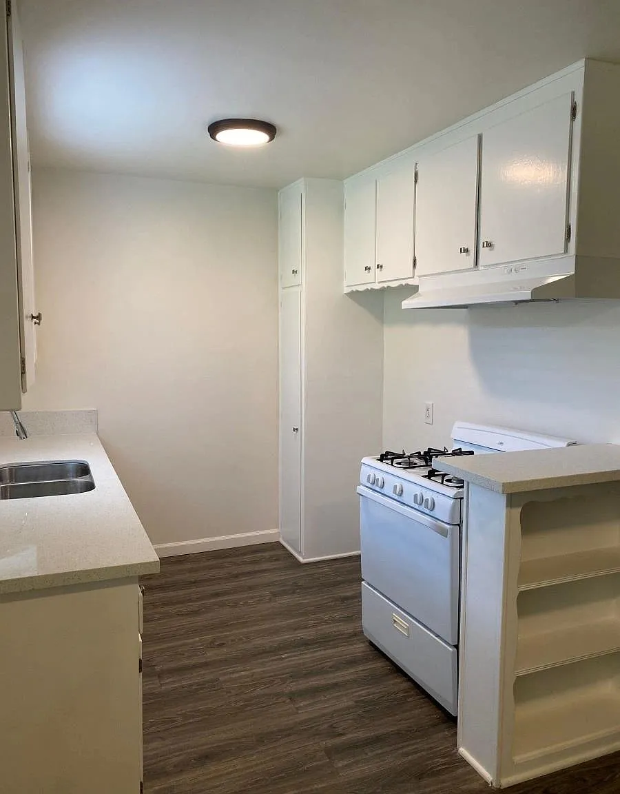 1 bed, 1.0 bath, $1,675 — Photo 3