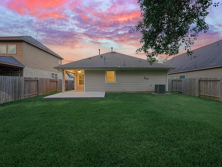 116 Fox Trail Rd — Photo 41