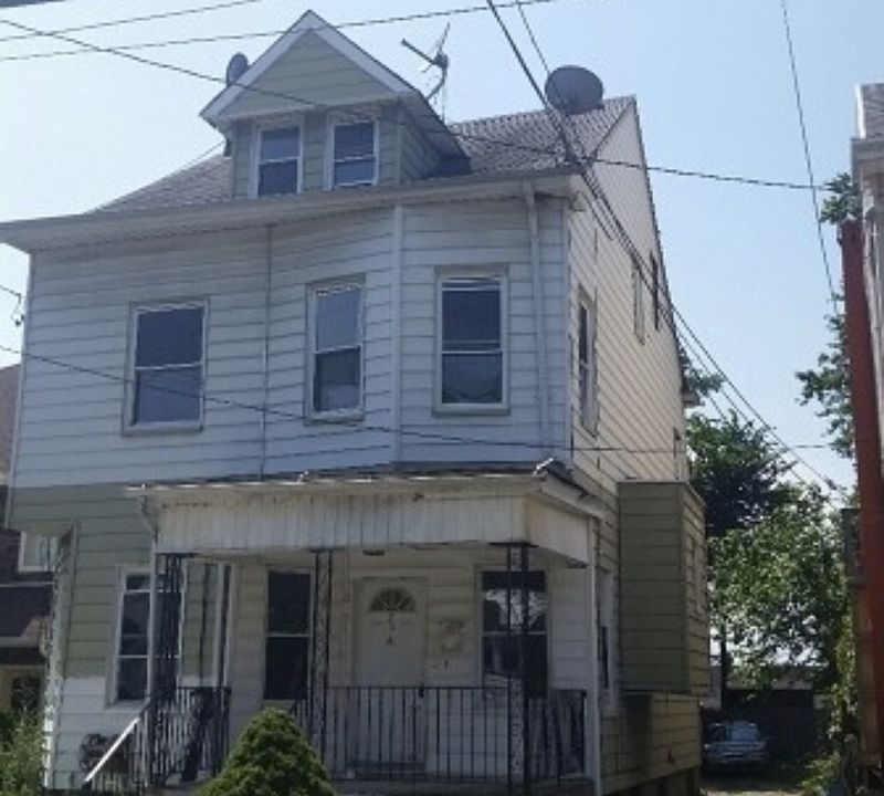 1st image of 244-246 17th Ave #2