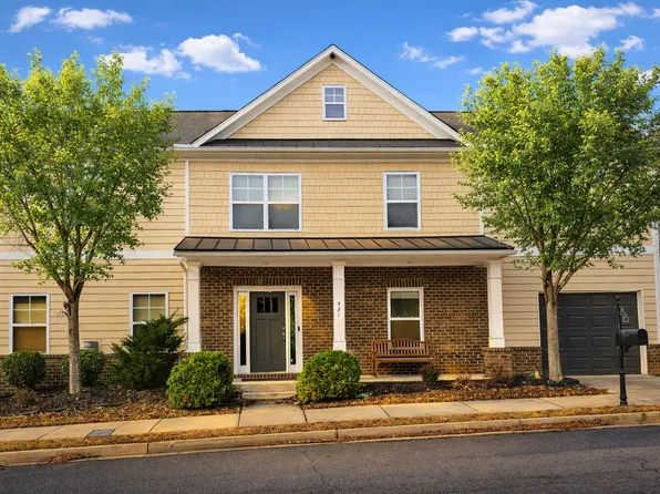 821 Westmoreland Cir NW, Atlanta, GA 30318