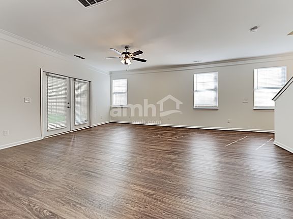 4th image of 379 Sanctuary Park Dr