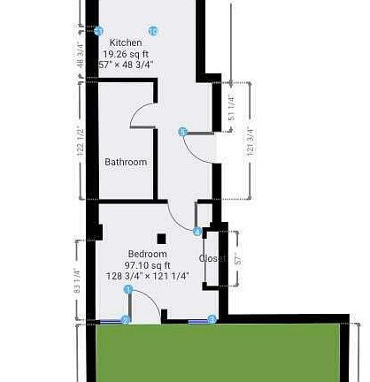 2nd image of 298 15th St APT 1R