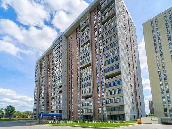 25 Kensington Rd #608, Brampton, ON L6T 3W8