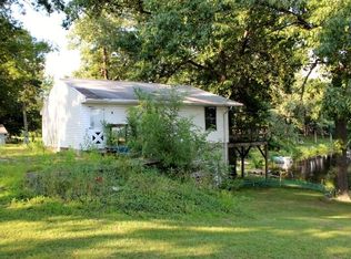 9237 E Backwater Rd, North Webster, IN 46555