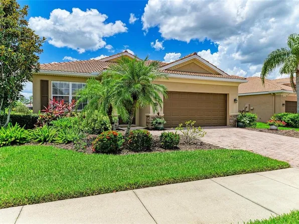 8820 Heritage Sound Dr, Bradenton, FL 34212