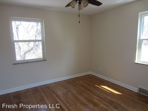 5th image of 4216 North Ave #1