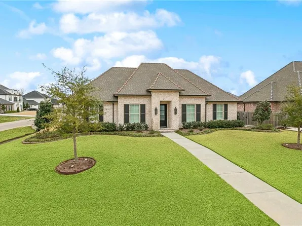 214 Cypress Crossing Dr, Belle Chasse, LA 70037