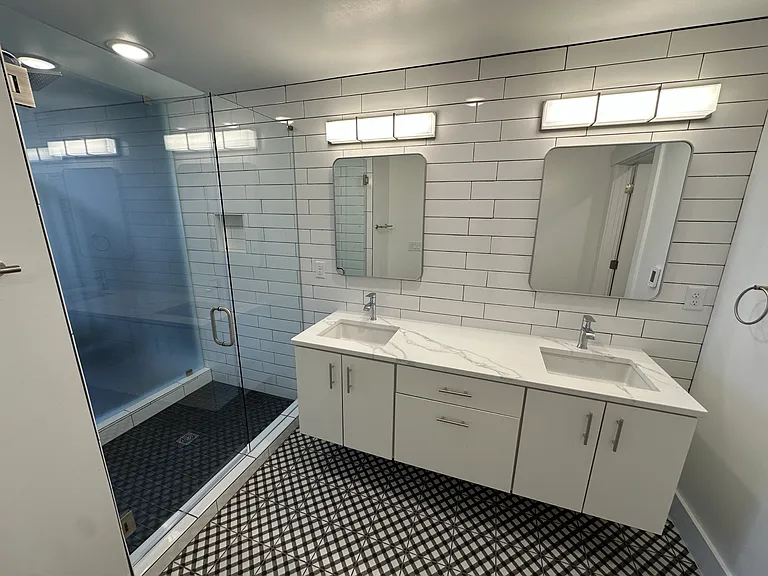 635 Main St #1 — Photo 15