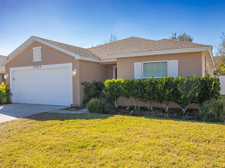 5253 Plantation Home Way — Photo 3