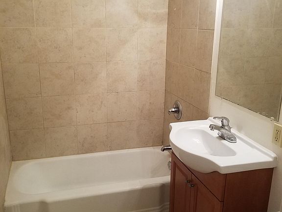 3rd image of 8501 W 53rd St