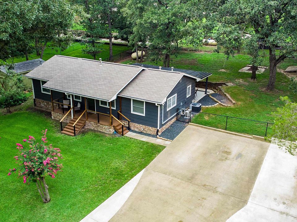 1st image of 6365 Sherwood Dr