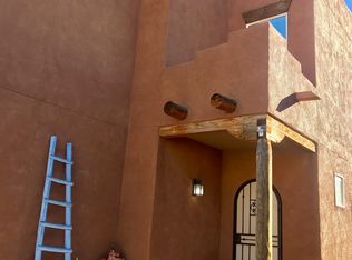 1328 Desert Ridge Dr SE, Rio Rancho, NM 87124