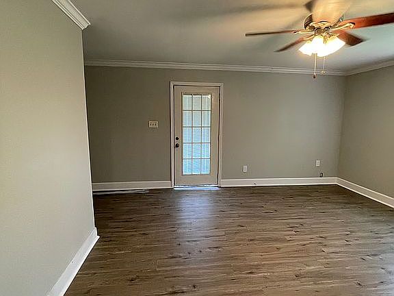 5th image of 9159 Old Gilbert Rd