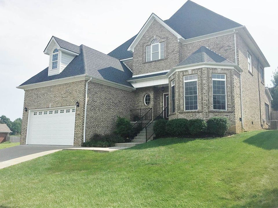 1st image of 107 Bayberry Ln