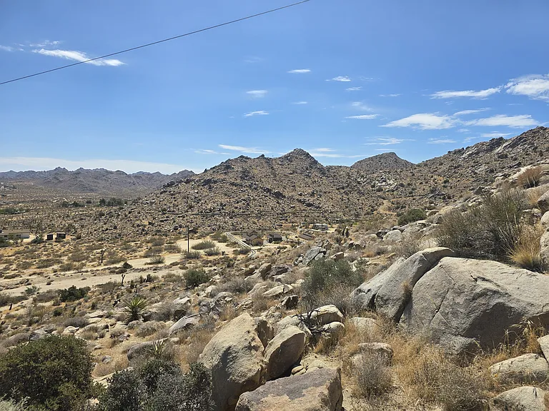 San Andreas Rd — Photo 20