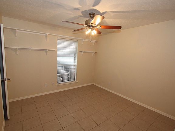 5th image of 648 Idlewilde Dr