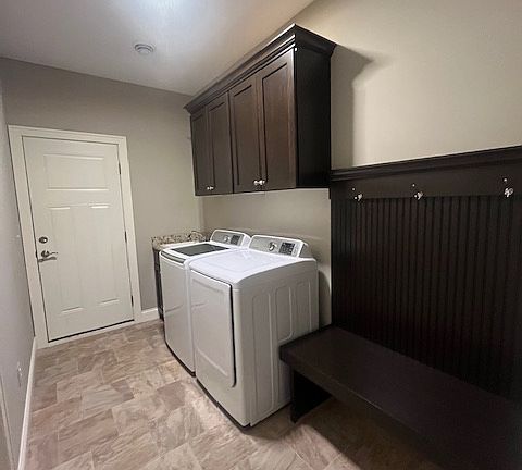 5th image of 631 Liberty Way