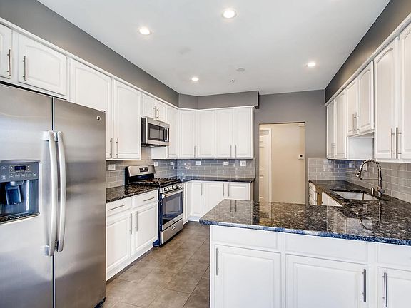 4th image of 7404 Lincoln Ave #A