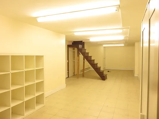 Rented by Rennit Inc. | media 73