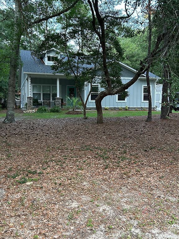 2988 Island Dr SE - Property Image