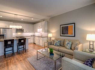 Uptown La Grange, La Grange, IL 60525