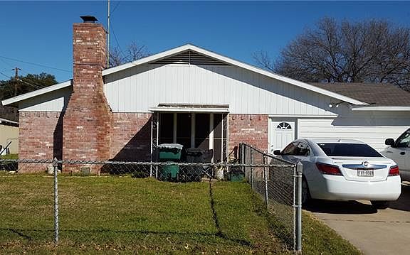 4th image of 716 Palomino Dr