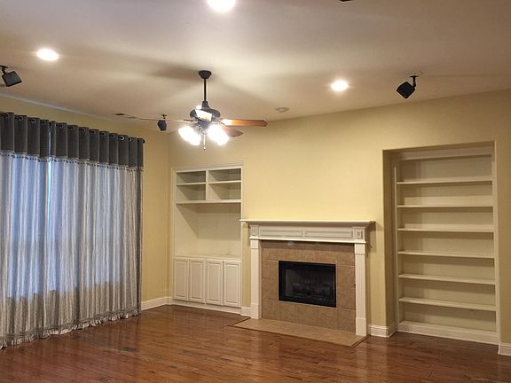 4th image of 3812 Glenshannon Ln