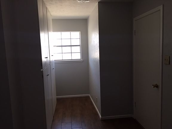 5th image of 2828 Fannin Ave