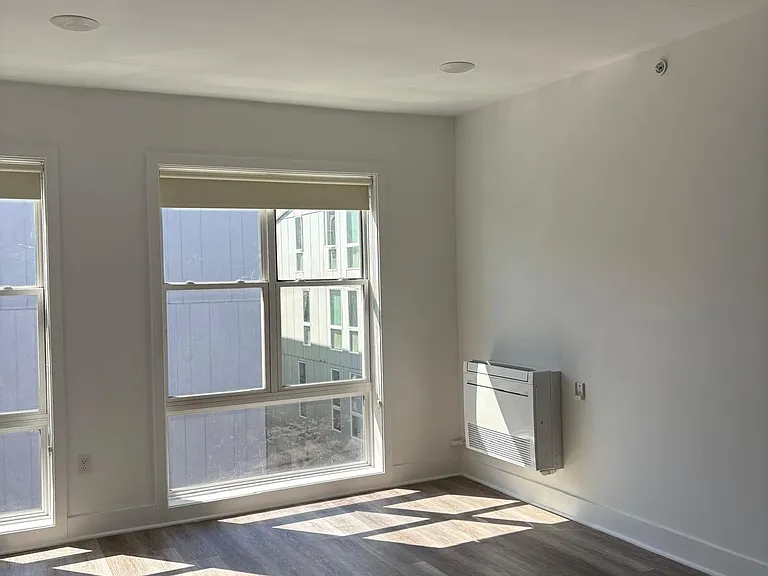 330 Cecil B. Moore Ave — Photo 53