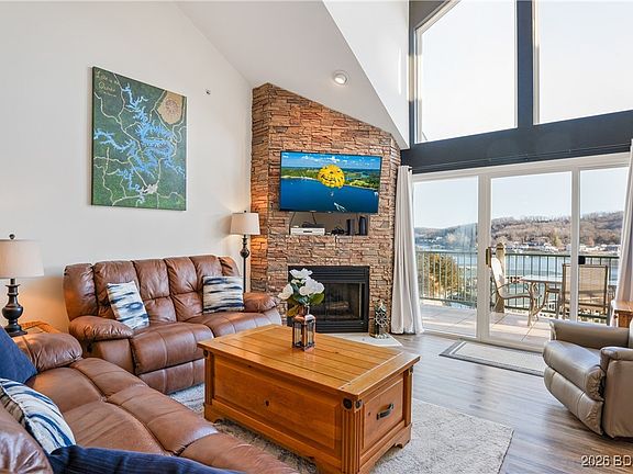 3rd image of 316 Cedar Heights Dr Unit 4B