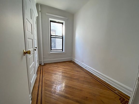 4th image of 411 Ocean Ave APT 4A