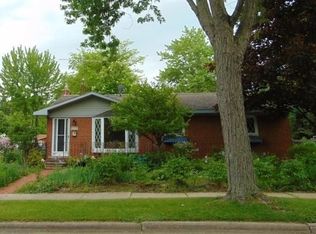 311 Marian Ct, Saline, MI 48176