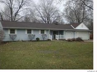 25540 Westwood Rd, Westlake, OH 44145