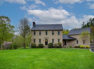 144 North St, Douglas, MA 01516