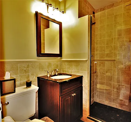 Rented by Corcoran | media 23