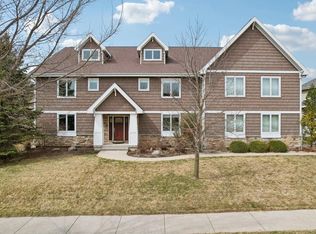 810 Big Stone Trl, Middleton, WI 53562