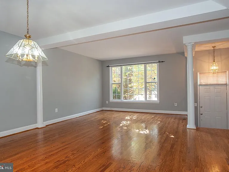 6276 Taliaferro Way — Photo 5