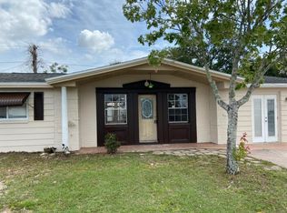 3600 Beacon Square Dr, Holiday, FL 34691