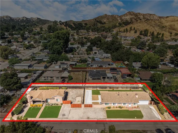 31615-31609 Hunter Ln, Castaic, CA 91384